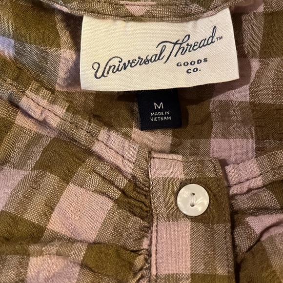 Universal Thread Top - Picture 2 of 3